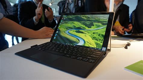 Acer Switch Alpha Review Hands On With Acer S Liquid Cooled