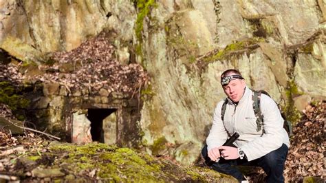 Luftschutzstollen Im Felsen Youtube