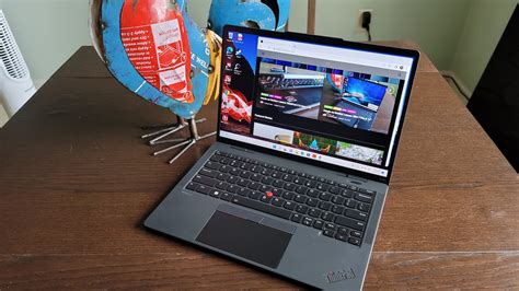 Hands On Review Lenovo Thinkpad X13s Technical Fowl