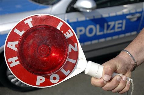 Salzufler Polizei Stoppt Betrunkenen Autofahrer Lokale Nachrichten