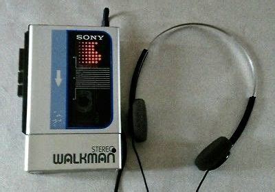 Retro Gadgets Stranger Things Max Sony Walkman