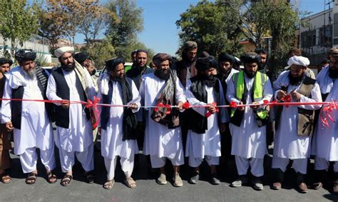 په کابل ښار کې د سړک جوړولو درې پروژې پرانیستل شوې Pajhwok Afghan News