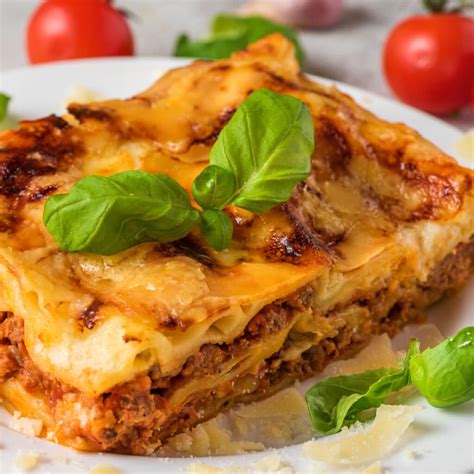 Ina Garten’s Lasagna (Easy Recipe) - Insanely Good