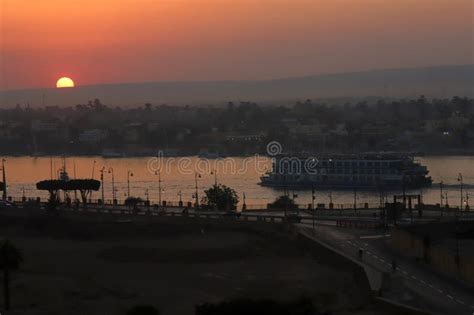 Unique Sunset At Luxor Aswan Egypt Beautiful Sunset Over The Nile