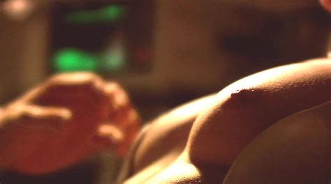 Nude Video Celebs Actress Elisha Cuthbert