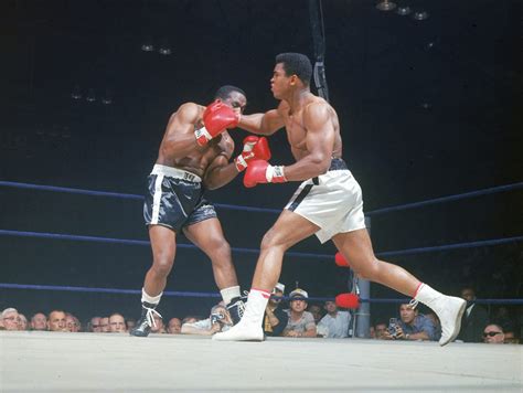 Muhammad Ali, Sonny Liston and the 'Phantom Punch' Title Bout, 1965