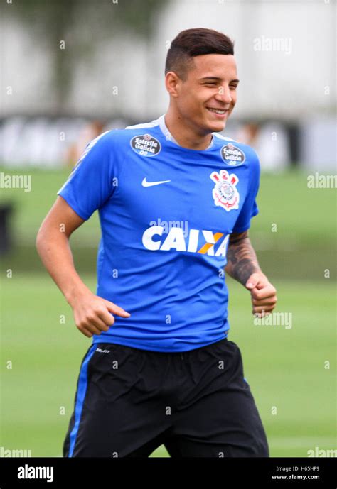 SÃO PAULO SP 25 10 2016 TREINO DO CORINTHIANS William Arana