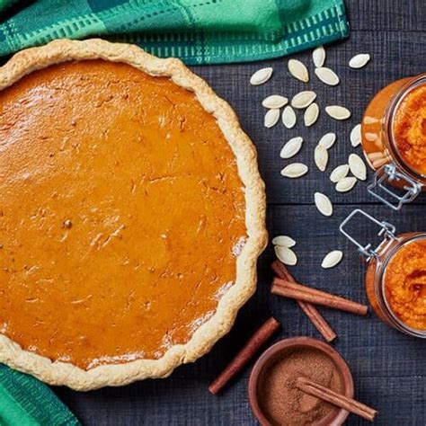 Traditional Pumpkin Pie Recipe The Kitchen Magpie