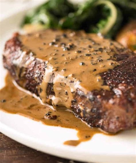 Steak With Creamy Peppercorn Sauce Punchfork