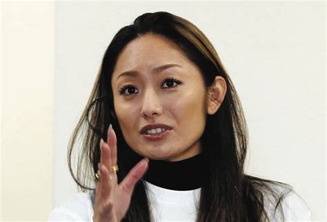 安藤美姫さん、教え子手つなぎ、男子更衣室出入り報道にネット厳しい声 「何考えているか分からない」「女性だからと言って」：中日スポーツ・東京