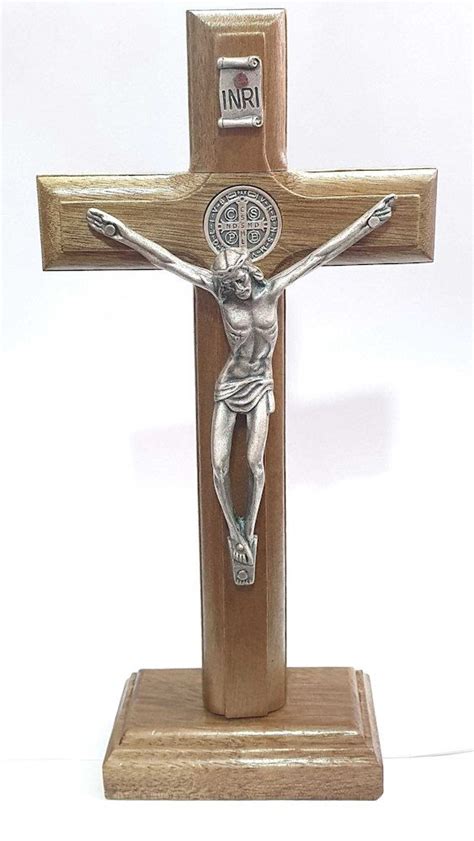 Crucifijo De San Benito Con Cristo Viareggio Articulos Religiosos