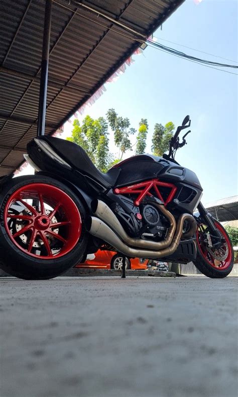 Moge Ducati Diavel Red Carbon Motorbikes On Carousell