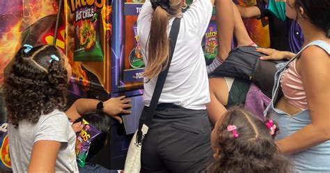 El picante se toma Guayaquil Tatos Hot Chile en el Malecón 2000