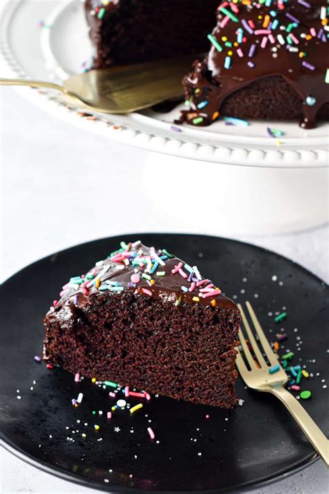 Eggless Chocolate Cake Recipe - The Conscious Plant Kitchen