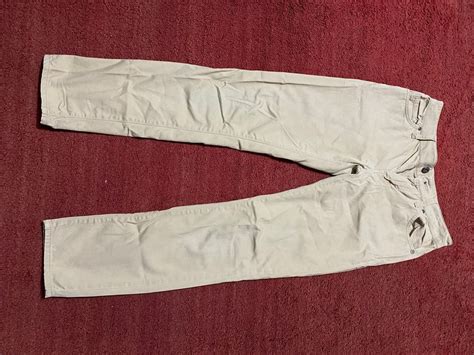 Nude Pants Fesyen Wanita Pakaian Wanita Bawahan Di Carousell