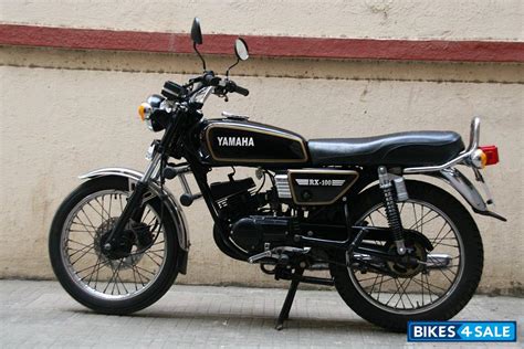 Used 1993 model Yamaha RX 100 for sale in Mumbai. ID 52613. Black colour - Bikes4Sale