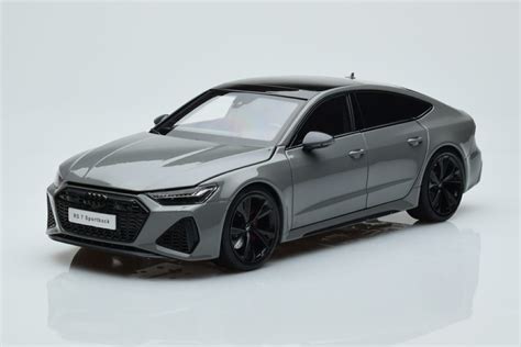 Audi RS7 C8 Sportback 1 18 Grau Kengfai Resine VAKF 0333