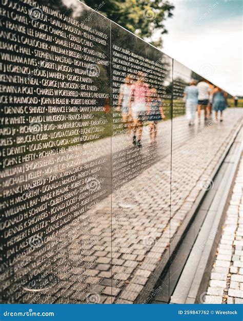 Closeup of the Names of the Vietnam War Veterans Editorial Photography ...