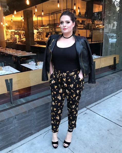 50 Hot And Sexy Lauren Ash Photos 12thBLOG