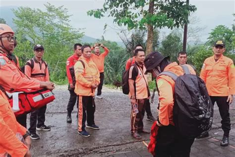 Dua Orang Pendaki Dilaporkan Tersesat Di Gunung Batukaru Tabanan Bali