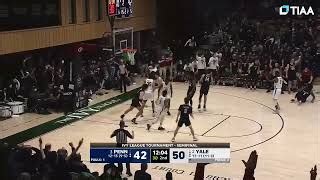 Yale Defeats Penn 67 61 In Ivy Madness Semifinal Game By The Ivy