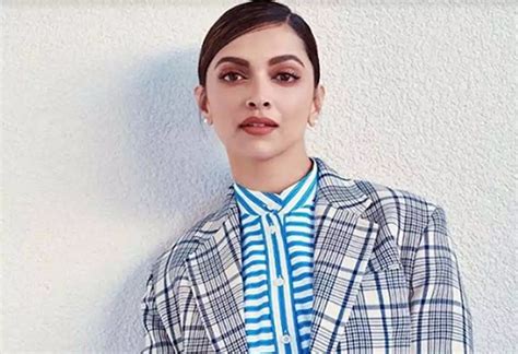 Deepika Padukone Is The Only Indian Among The Worlds Ten Most