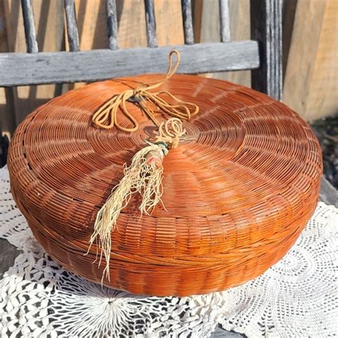 Vintage Accents Vintage Woven Reed Sewing Basket Poshmark