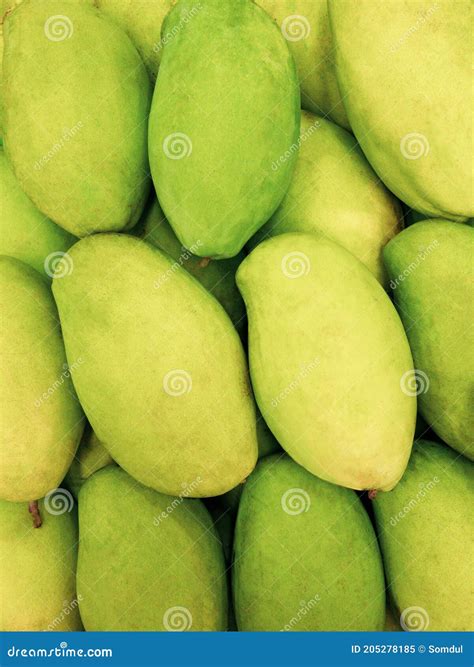 Close Up Pile Of Thai Green Mangoes Top View Green Mango Vertical