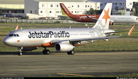 VN A573 Jetstar Pacific Airlines Airbus A320 232 WL Photo By HUY