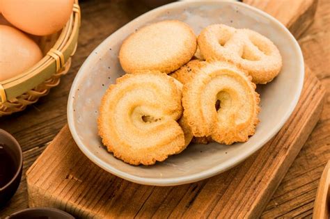 Un Plato De Galletas Reci N Horneadas Foto Premium