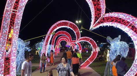 Palmas inicia celebrações de Natal inauguração festiva e iluminação