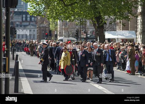 Anzac Day Ceremony Hi Res Stock Photography And Images Alamy