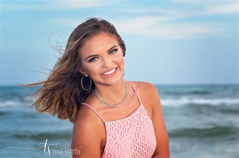 Qierra Senior Portrait Session In 30a Fl Tina Smith Photography