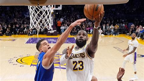 Lebron James Extends Nba Career Scoring Record With Point Wqad