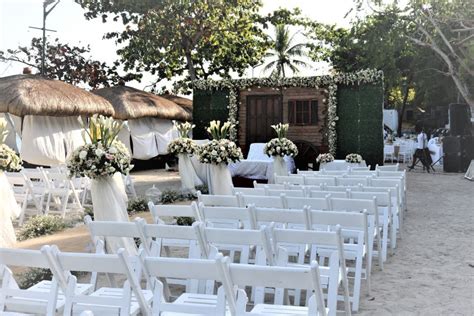 Palm Beach Resort | Wedding venues in Batangas | Hitchbird