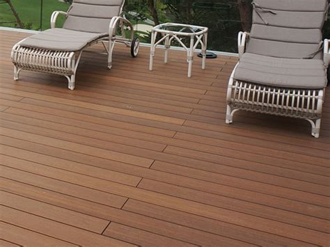 Newtechwood Uk Ultrashield Composite Decking Cladding Fencing At