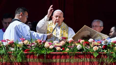 El Papa Francisco impartió la bendición Urbi et Orbi