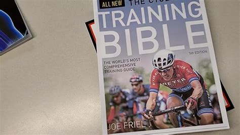 Amazon The Cyclist s Training Bible 自行車訓練聖經 世界最全面的訓練指南