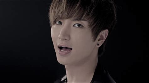 Leeteuk - Super Junior Wallpaper (33691730) - Fanpop