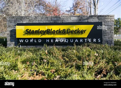 Arriba Imagen Stanley Black And Decker Corporate Office Abzlocal Mx