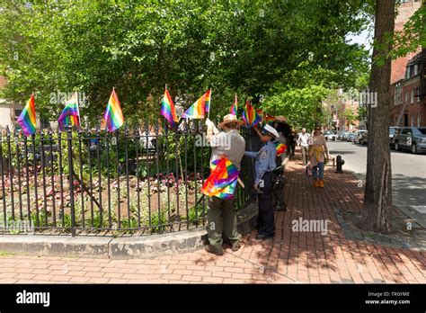 New York Ny June 4 2019 Park Rangers Decorate Stonewall National