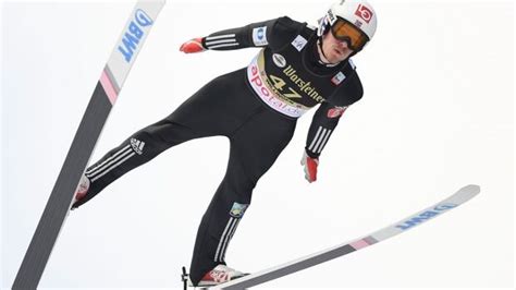 Norway's Tande edges overall leader Freitag for ski jumping win | CBC ...