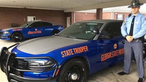 Font used on the Georgia State Patrol Cars? : identifythisfont