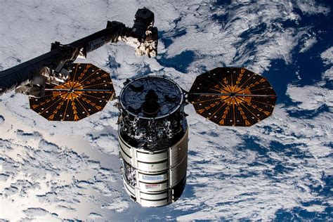 Nasa Targets Tuesday For Launch Of Cygnus Cargo Mission To The