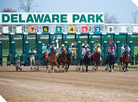 Racing - Delaware Park