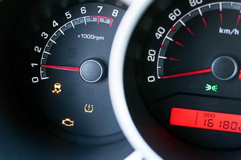Vehicle Warning Signs You Shouldn't Ignore | Motorama