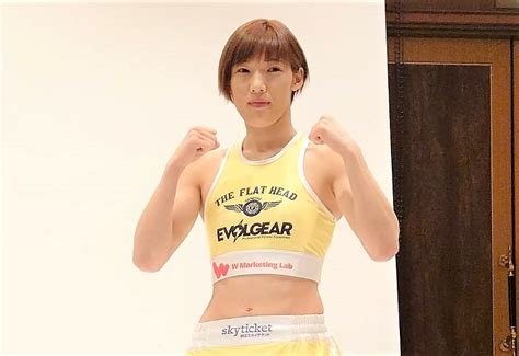 【rizin】浜崎朱加を破る大番狂わせを演じた女子格闘技の超新星・伊澤星花「昨年より輝きます。rizinのベルトも獲って二冠王になる