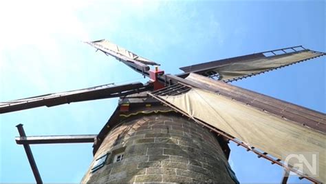 Windmühle dreht sich nach 91 Jahren wieder