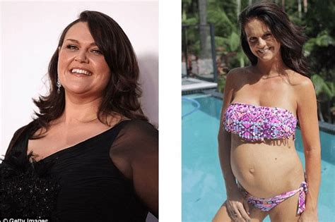 10 Hot Sexy Chrissie Swan Bikini Pics