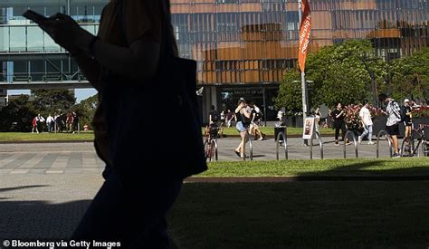 Inside The Seedy Sex Rings Operating Illegally In Australian By Asian Gangsters 60 Minutes